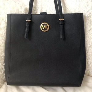 MICHAEL KORS Long Tote Bag!!